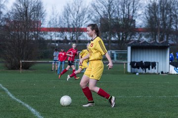 Bild 88 - B-Juniorinnen Kieler MTV - SV Frisia 03 Risum-Lindholm